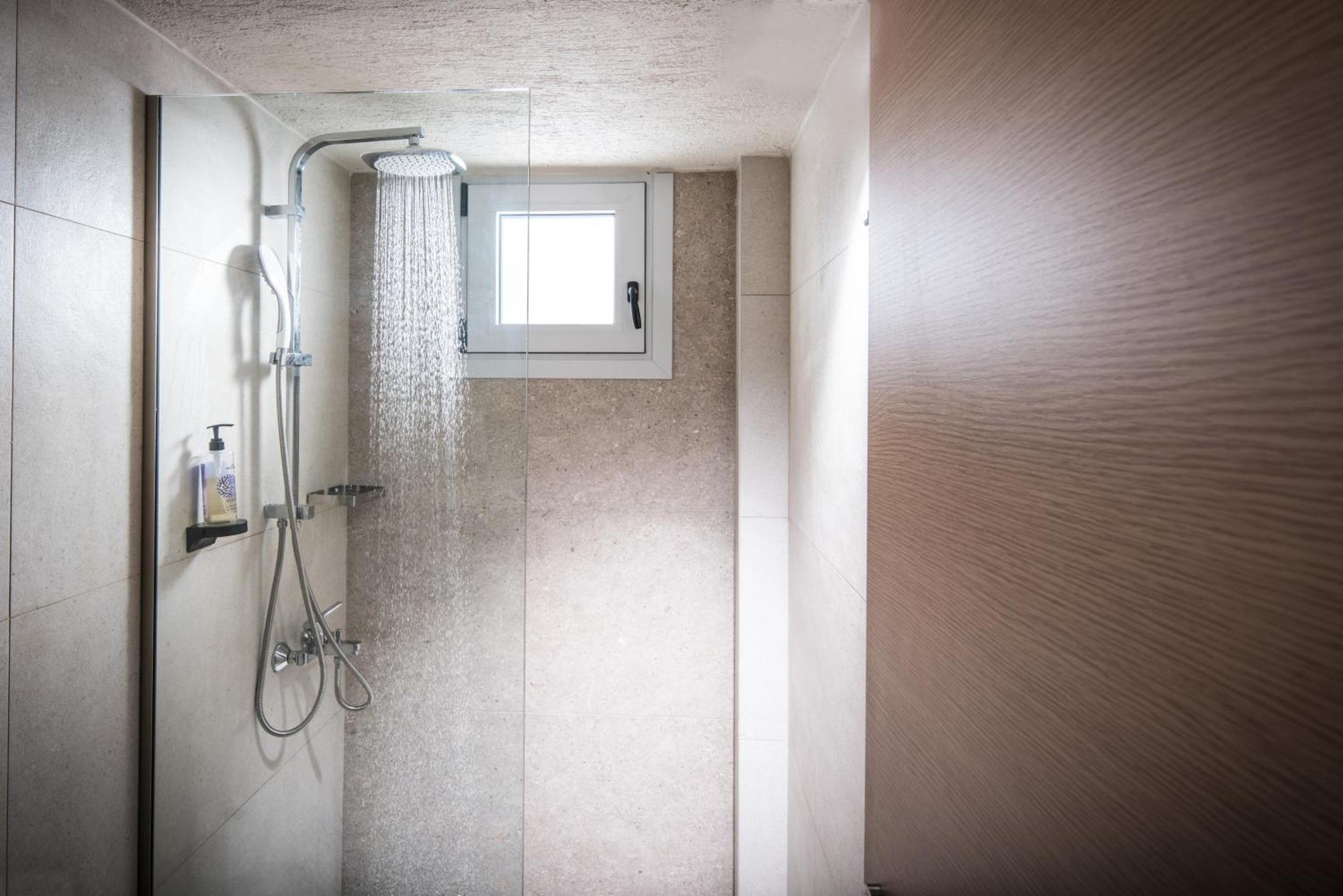 South Coast Hotel Makrýgialos エクステリア 写真