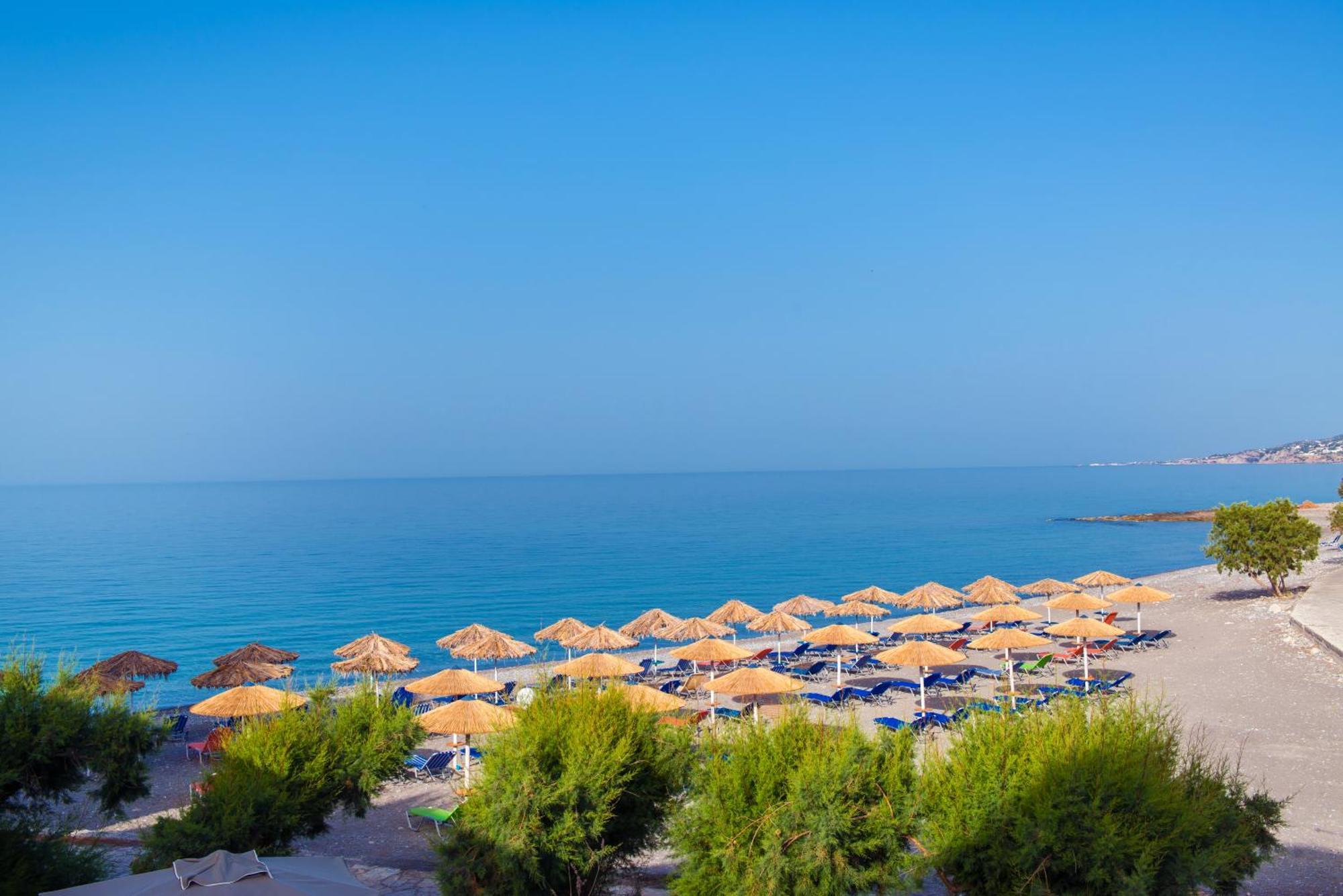 South Coast Hotel Makrýgialos エクステリア 写真